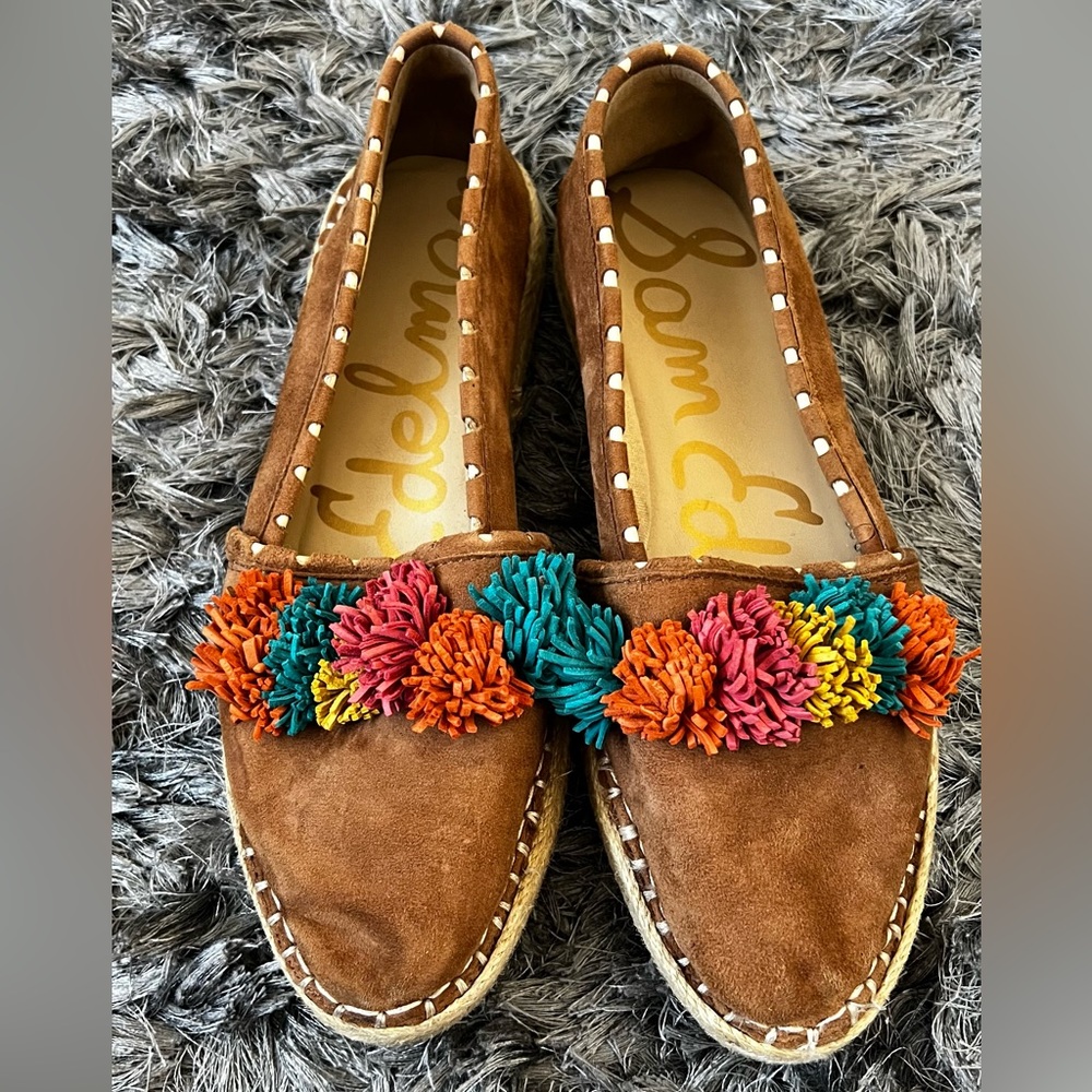 Great condition. Size 9 Sam Edelman espadrille slip on